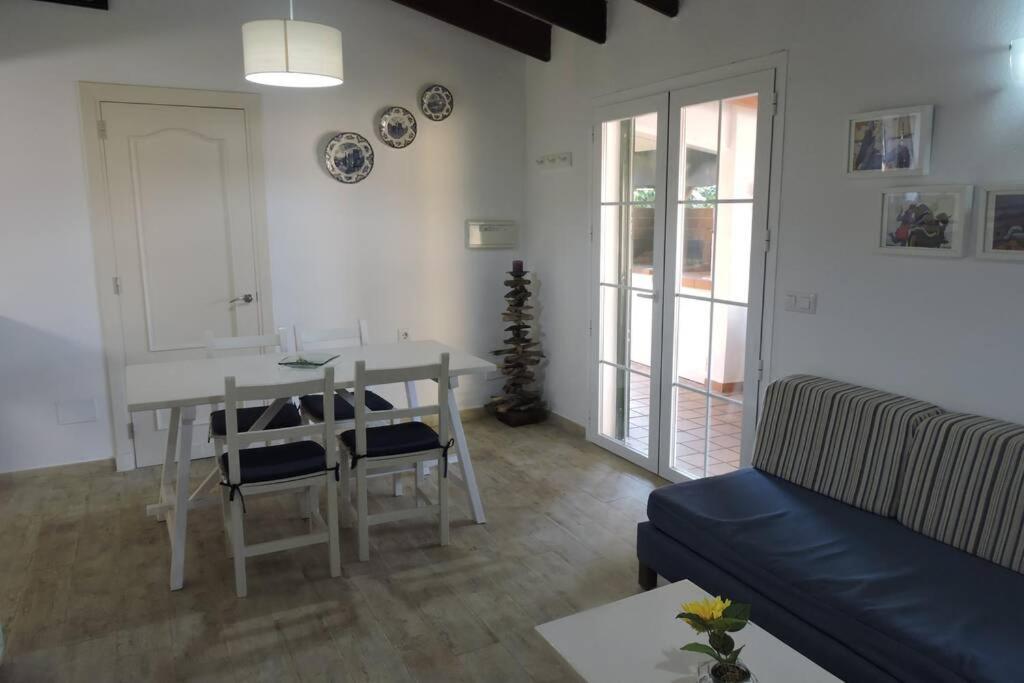 Chalet Cerca De La Playa Cala'N Bosch  Exteriör bild